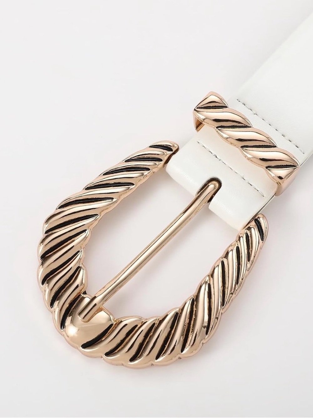 🥰🥰White Belt with Gold Twisted Buckle - Women Accessories - Picture 2 of 11